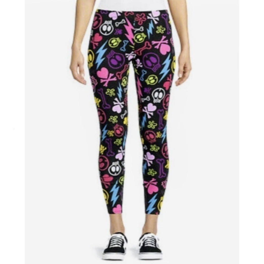 No Boundaries Juniors Ankle Leggings Large 11-13 New with Tags Hearts Bones Cute